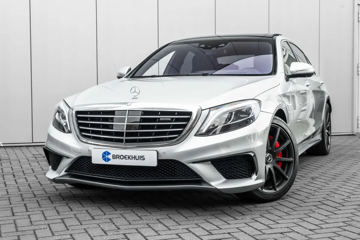 Limousine S63 AMG Lang l Burmeister Audio l Leather Exclusive l AMG Performance l 360gr Camera l Massage l Ventilatie l