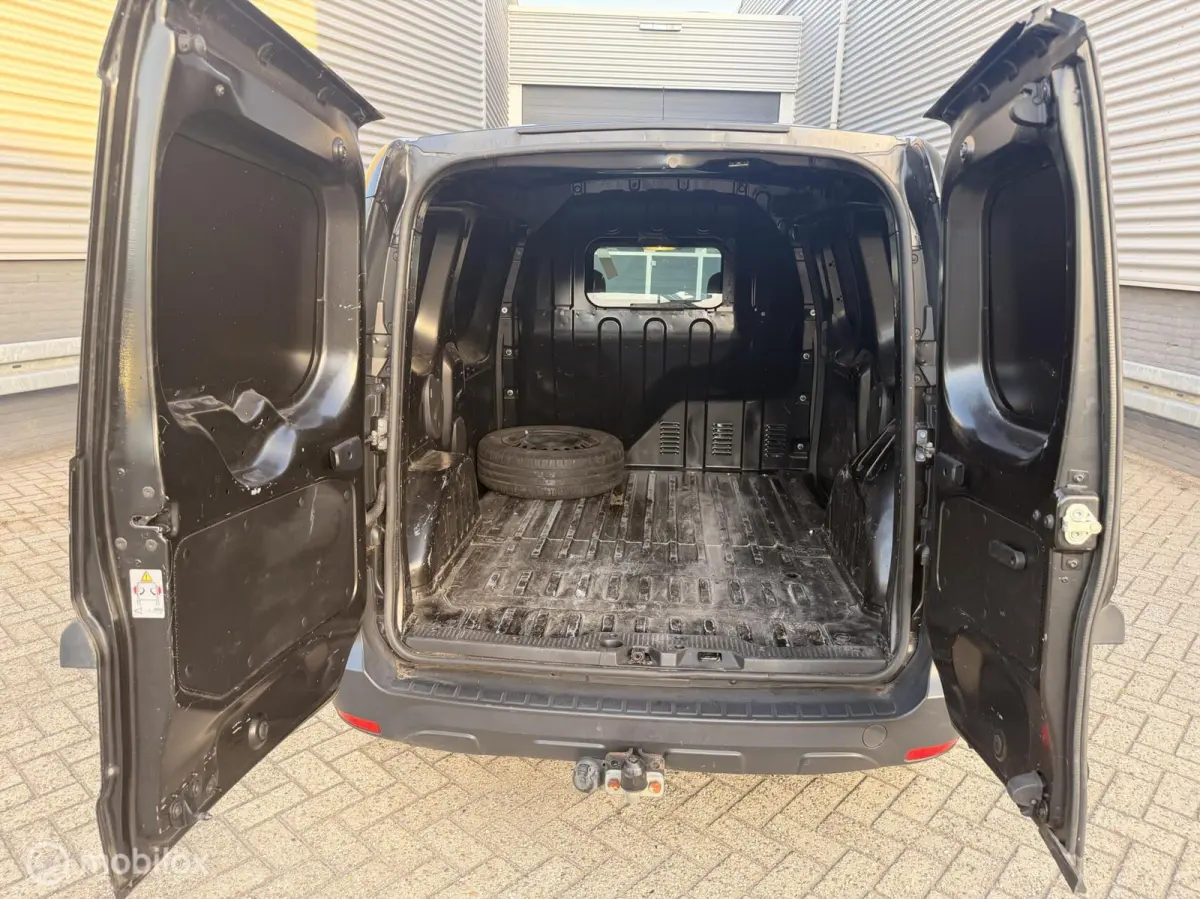 bestel 1.5 dCi 75 Basic|Cruise|Airco|Multimedia