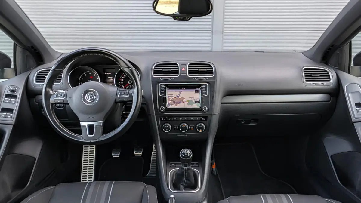 1.4 TSI 125pk Lounge | Navigatie | App Connect | Stoelverwarming