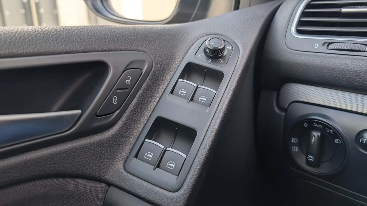 1.4 TSI 125pk Lounge | Navigatie | App Connect | Stoelverwarming