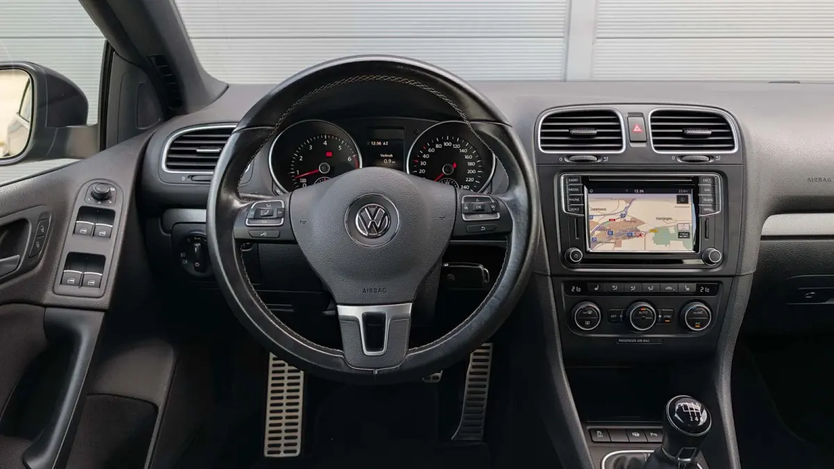 1.4 TSI 125pk Lounge | Navigatie | App Connect | Stoelverwarming