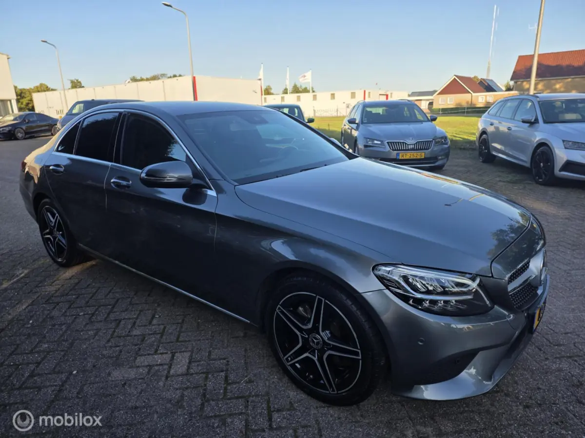 180 automaat/navi/carplay/lm