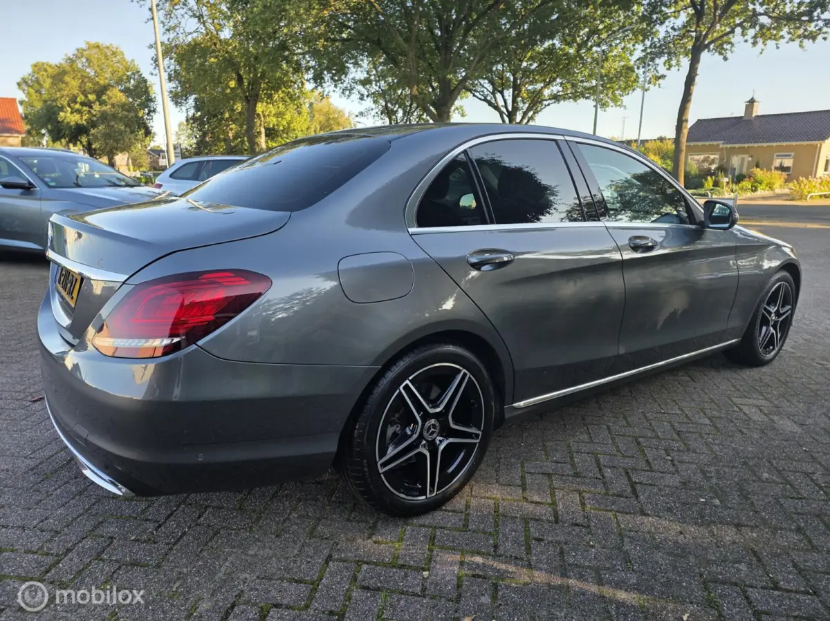 180 automaat/navi/carplay/lm