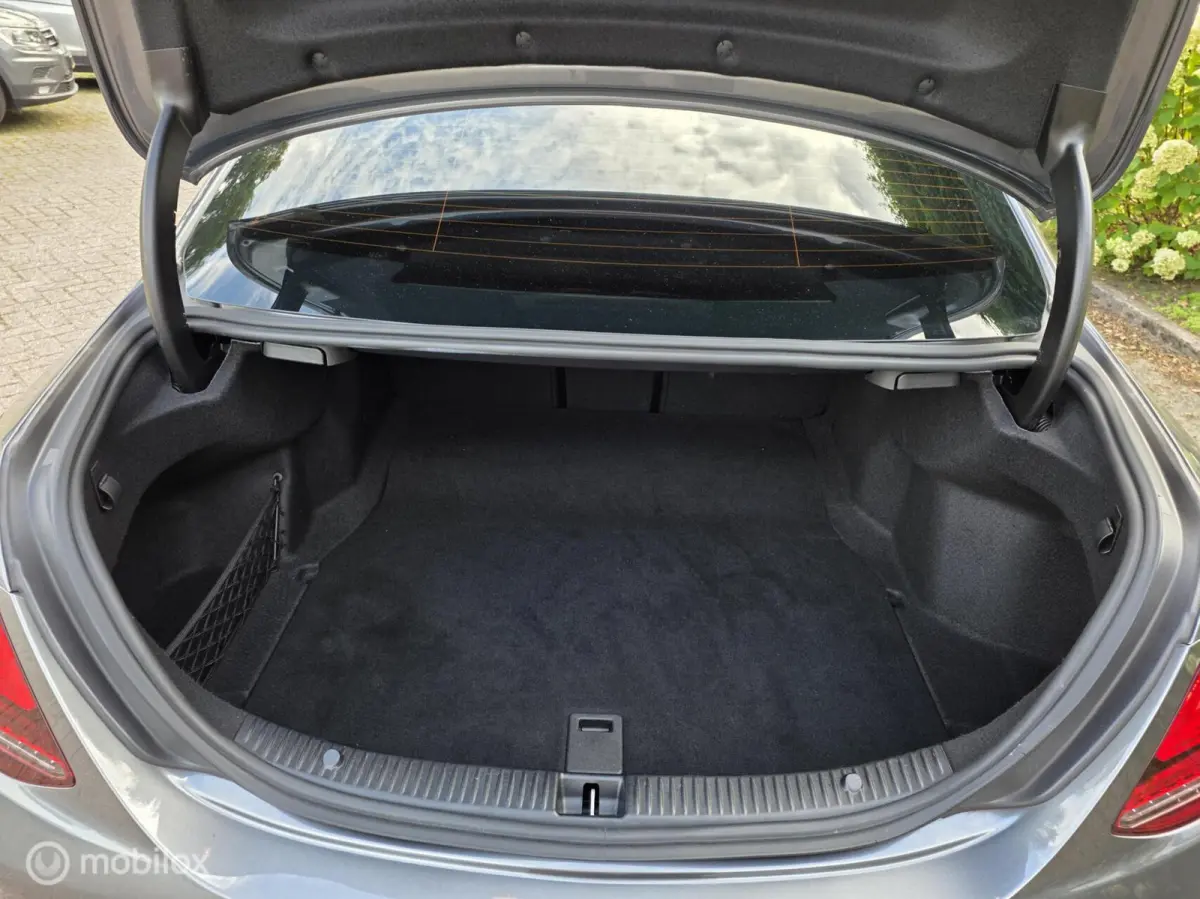 180 automaat/navi/carplay/lm