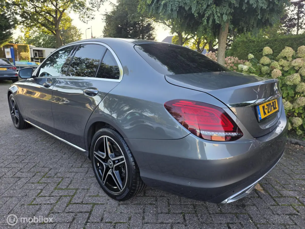 180 automaat/navi/carplay/lm