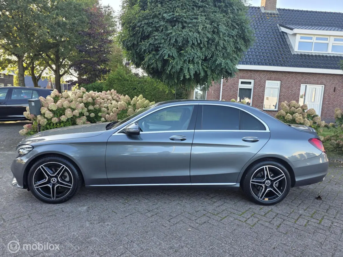 180 automaat/navi/carplay/lm