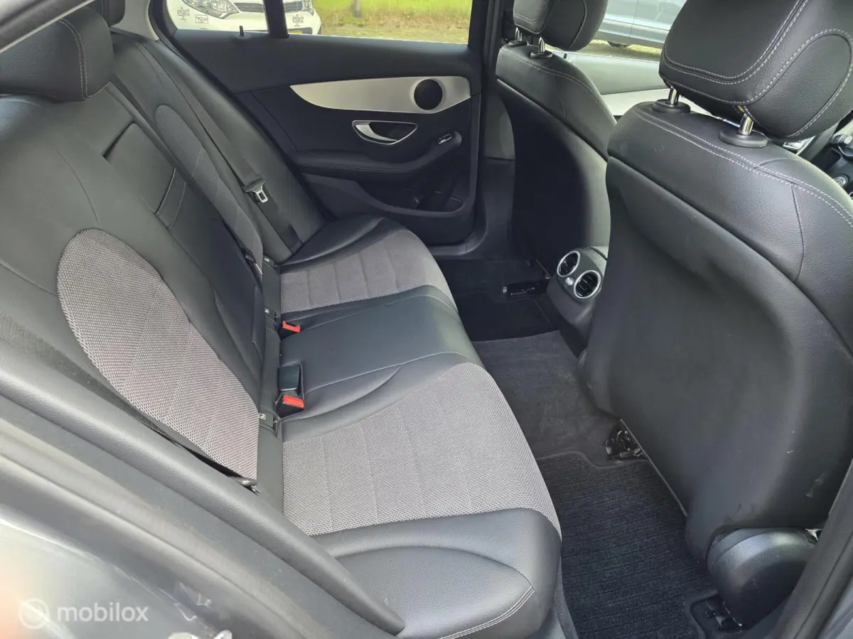180 automaat/navi/carplay/lm
