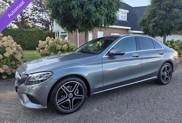 180 automaat/navi/carplay/lm