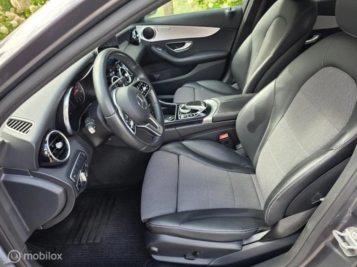 180 automaat/navi/carplay/lm