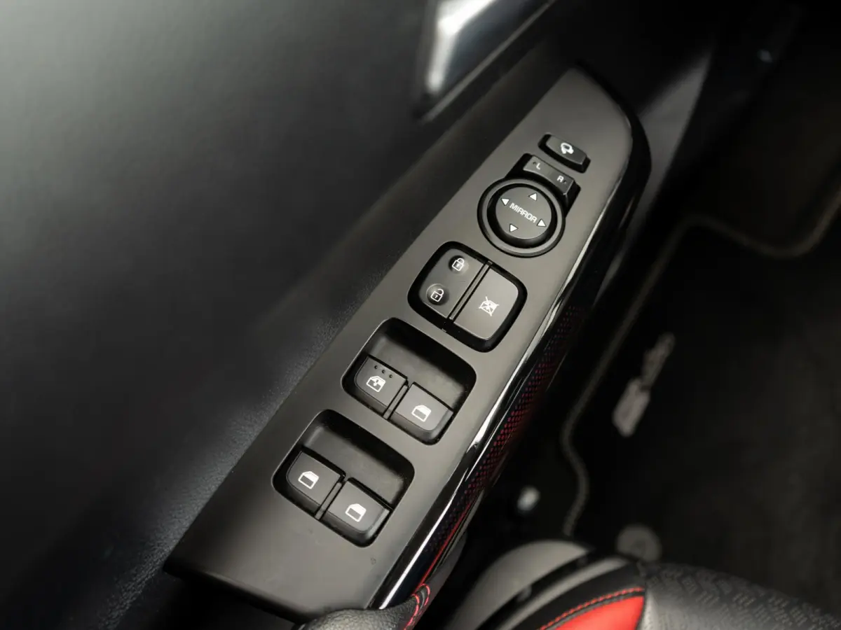 1.0 DPi GT-Line | Navigatie | Climate control |