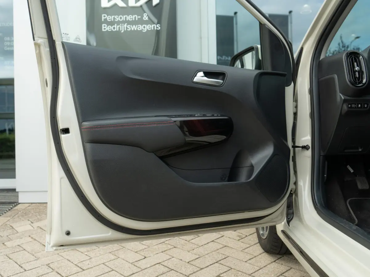 1.0 DPi GT-Line | Navigatie | Climate control |