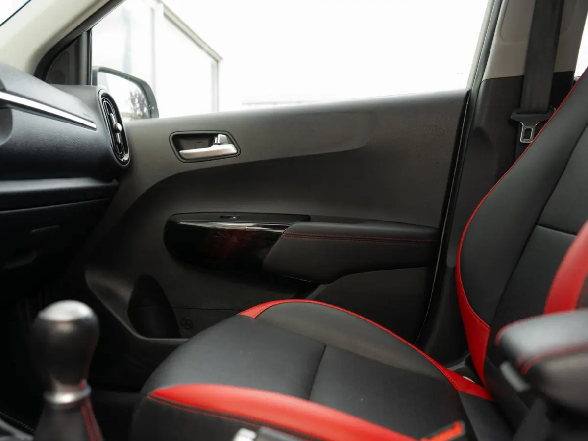1.0 DPi GT-Line | Navigatie | Climate control |