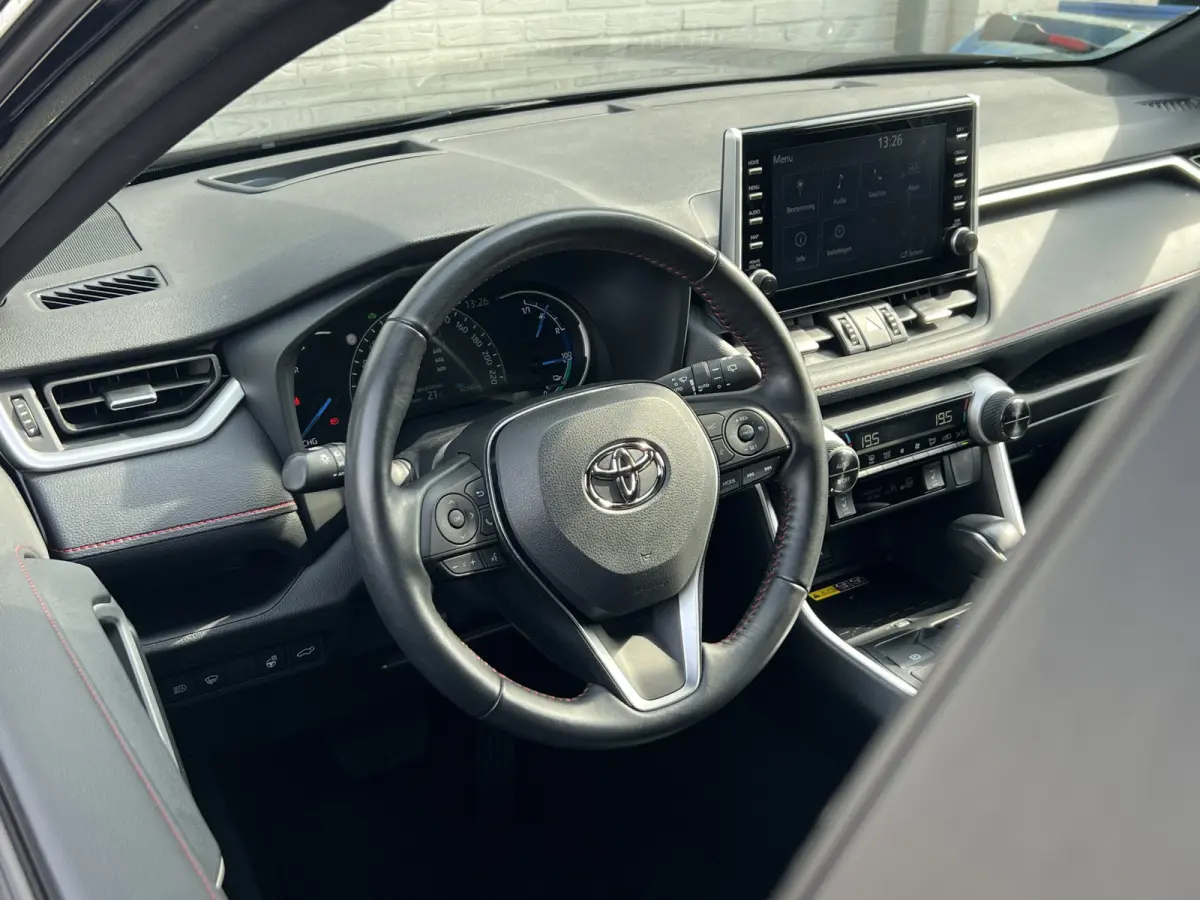 2.5 Plug-in Hybrid AWD Style | Trekhaak | HUD | Camera | LED | Carplay