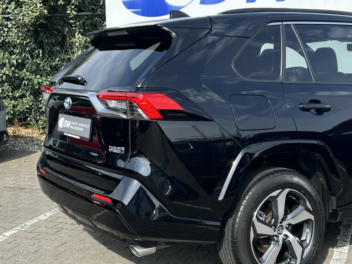 2.5 Plug-in Hybrid AWD Style | Trekhaak | HUD | Camera | LED | Carplay