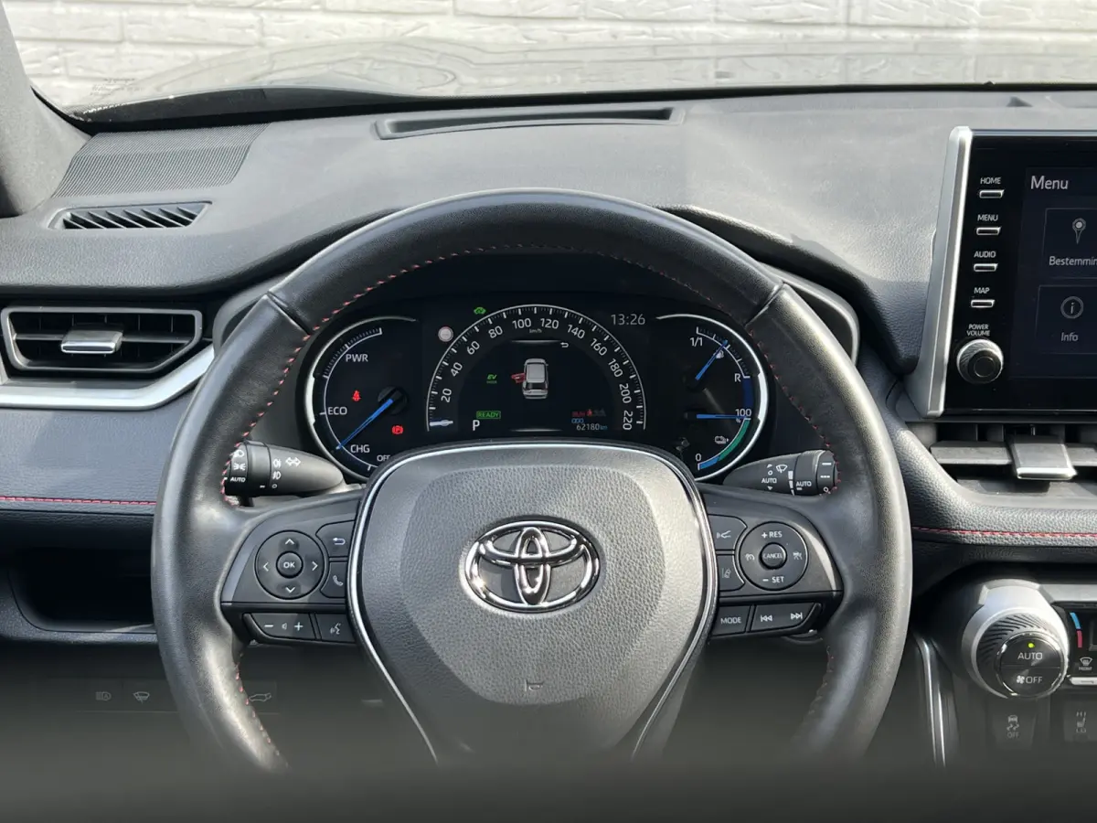 2.5 Plug-in Hybrid AWD Style | Trekhaak | HUD | Camera | LED | Carplay