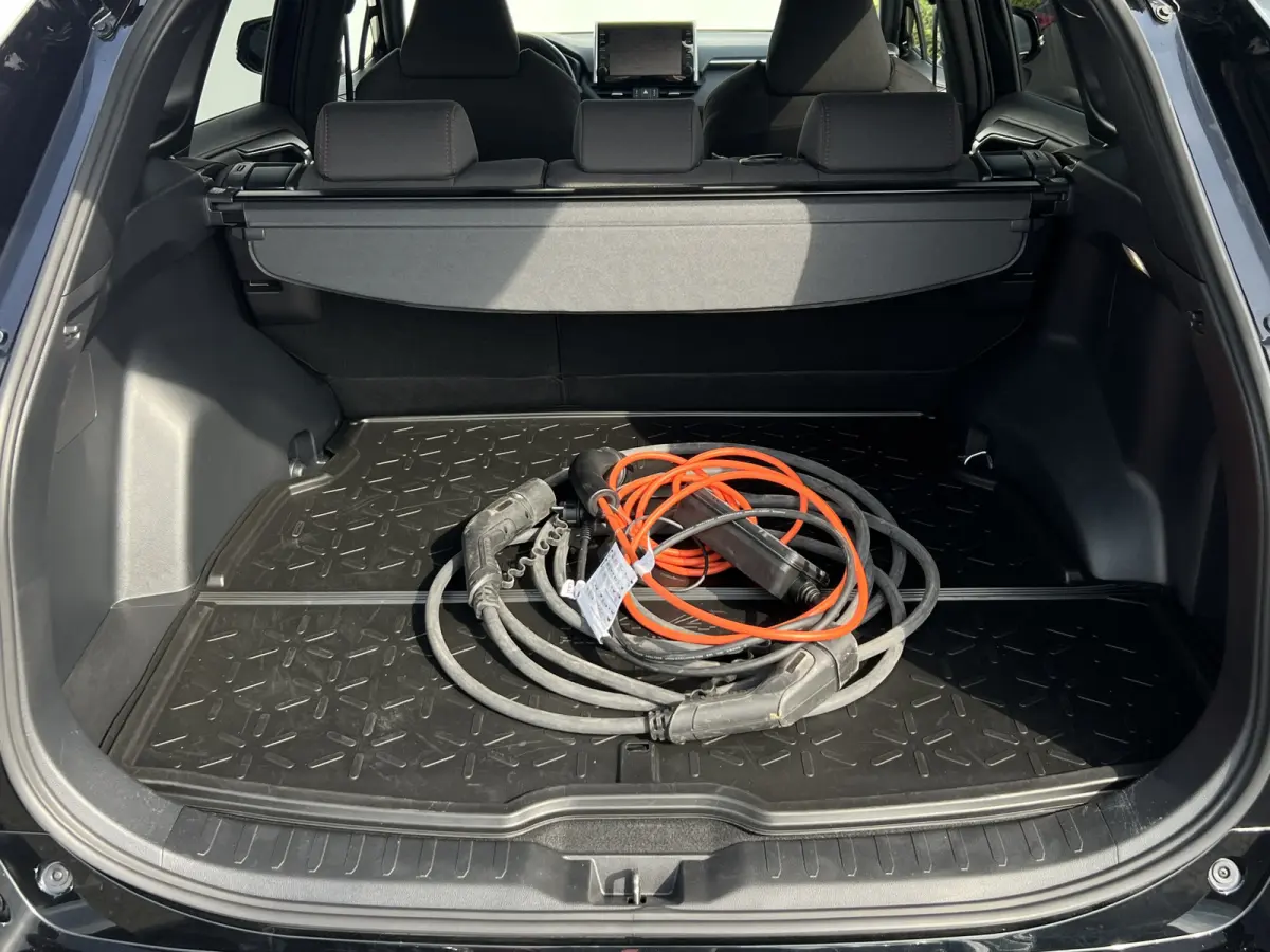 2.5 Plug-in Hybrid AWD Style | Trekhaak | HUD | Camera | LED | Carplay