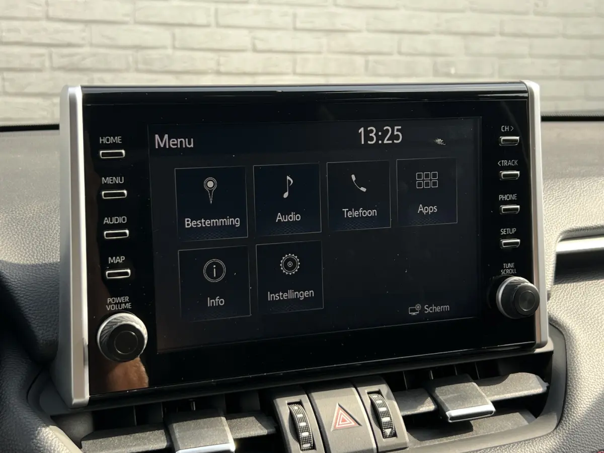 2.5 Plug-in Hybrid AWD Style | Trekhaak | HUD | Camera | LED | Carplay