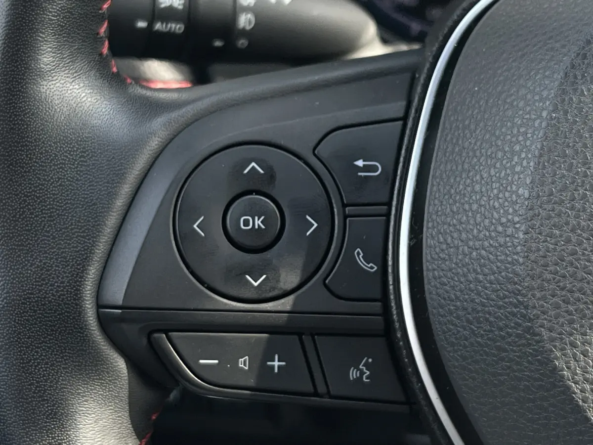 2.5 Plug-in Hybrid AWD Style | Trekhaak | HUD | Camera | LED | Carplay