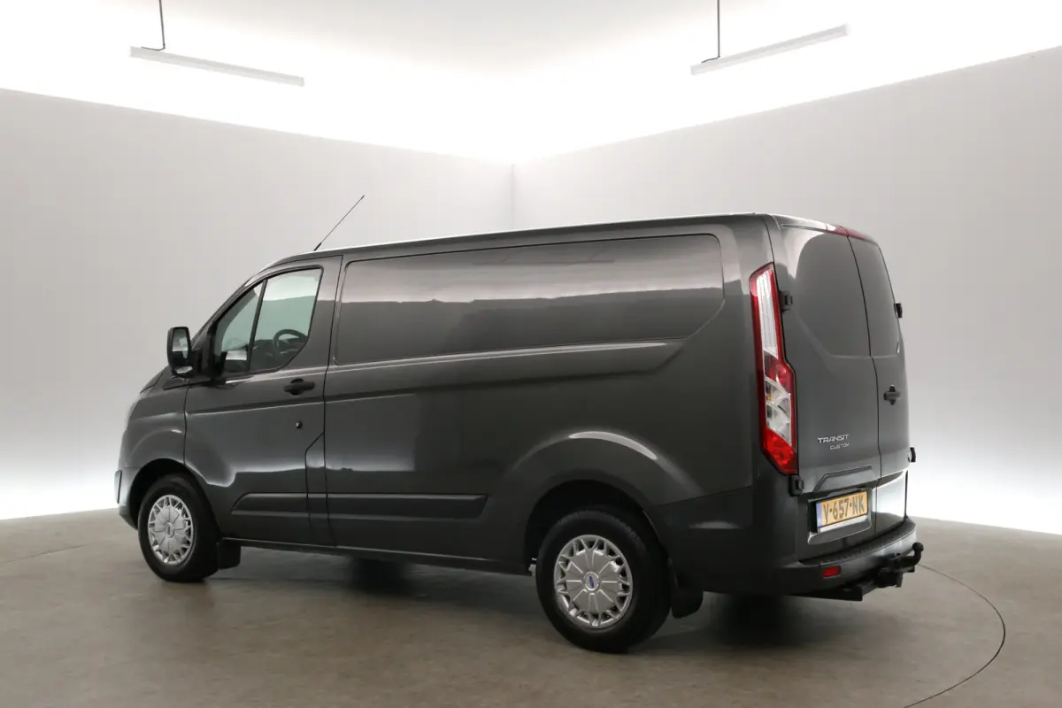 2.0 TDCI L1H1 | Airco | 3 Zits | Trekhaak | Schuifdeur