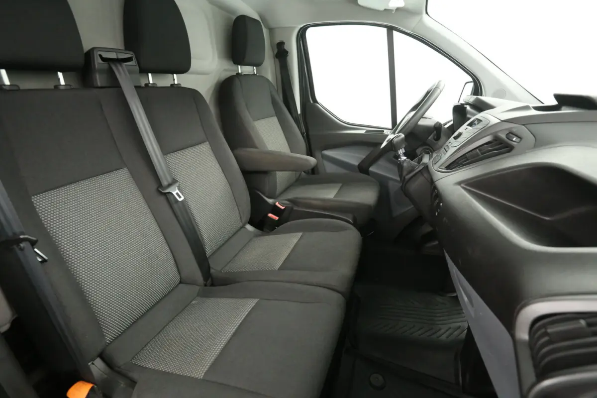 2.0 TDCI L1H1 | Airco | 3 Zits | Trekhaak | Schuifdeur