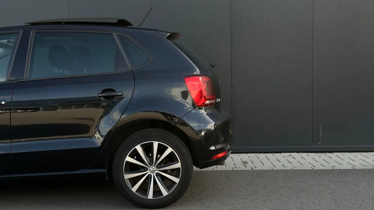 90pk 1.2 TSI Highline DSG | Panoramadak | Climate Control | Parkeerhulp V+A | Cruise Control | 16" |
