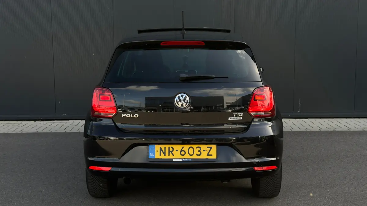 90pk 1.2 TSI Highline DSG | Panoramadak | Climate Control | Parkeerhulp V+A | Cruise Control | 16" |