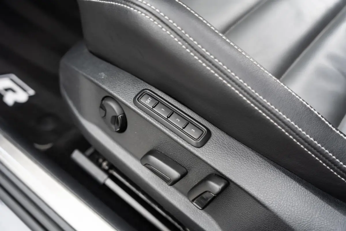 2.0 TSI 4Motion R Perf Akrapovic Pano Dsg