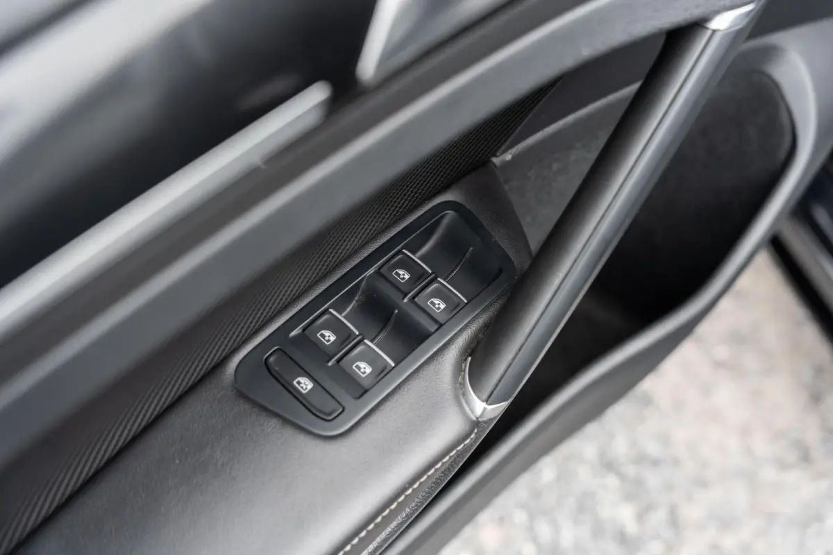 2.0 TSI 4Motion R Perf Akrapovic Pano Dsg
