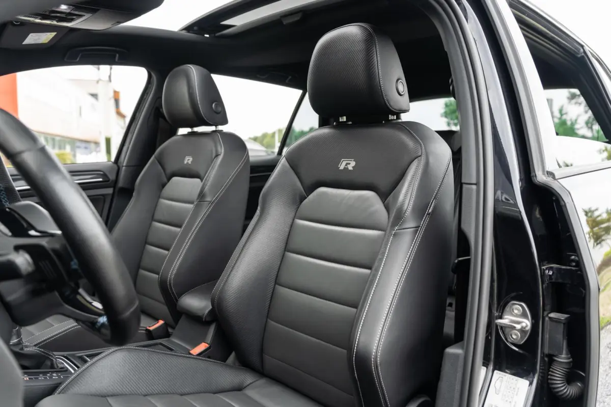2.0 TSI 4Motion R Perf Akrapovic Pano Dsg