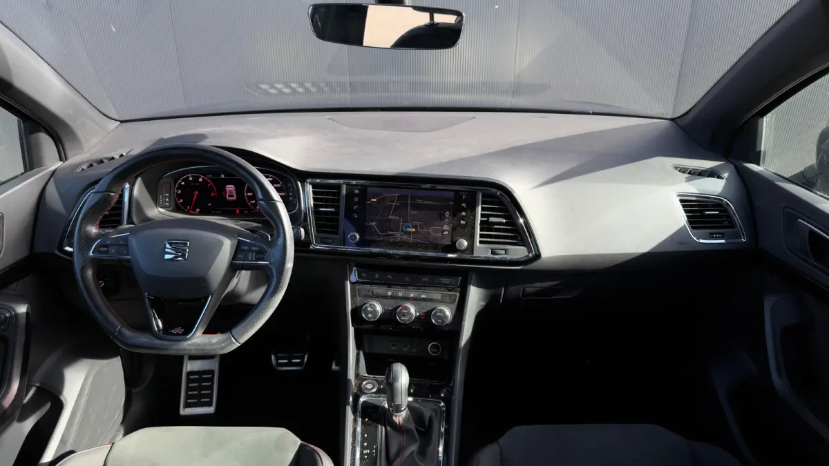 150pk 1.5 TSI FR Business Intense | 360 Camera | Cruise Control | Alcantara | Elektrische Achterklep | 19" |