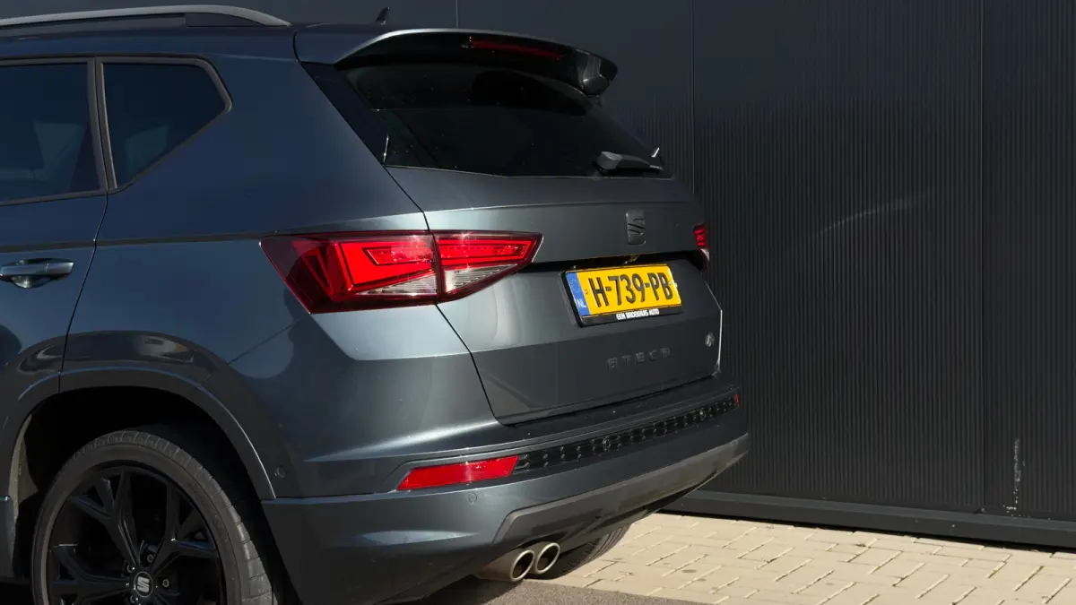 150pk 1.5 TSI FR Business Intense | 360 Camera | Cruise Control | Alcantara | Elektrische Achterklep | 19" |