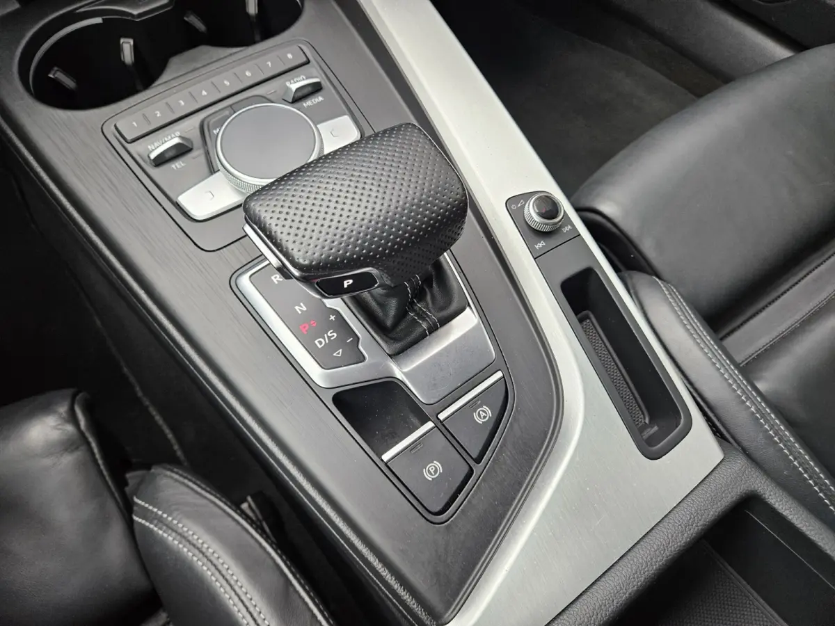 2.0 TFSI MHEV quattro Sport S-line Edition Schuifdak! NAP! Leer! LED! Automaat! Mooie/Nette Auto!