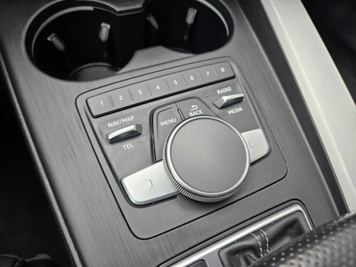 2.0 TFSI MHEV quattro Sport S-line Edition Schuifdak! NAP! Leer! LED! Automaat! Mooie/Nette Auto!