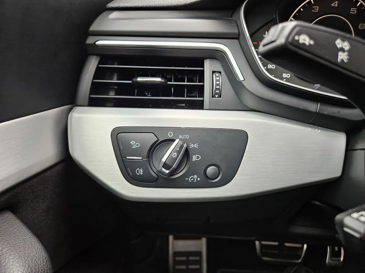 2.0 TFSI MHEV quattro Sport S-line Edition Schuifdak! NAP! Leer! LED! Automaat! Mooie/Nette Auto!