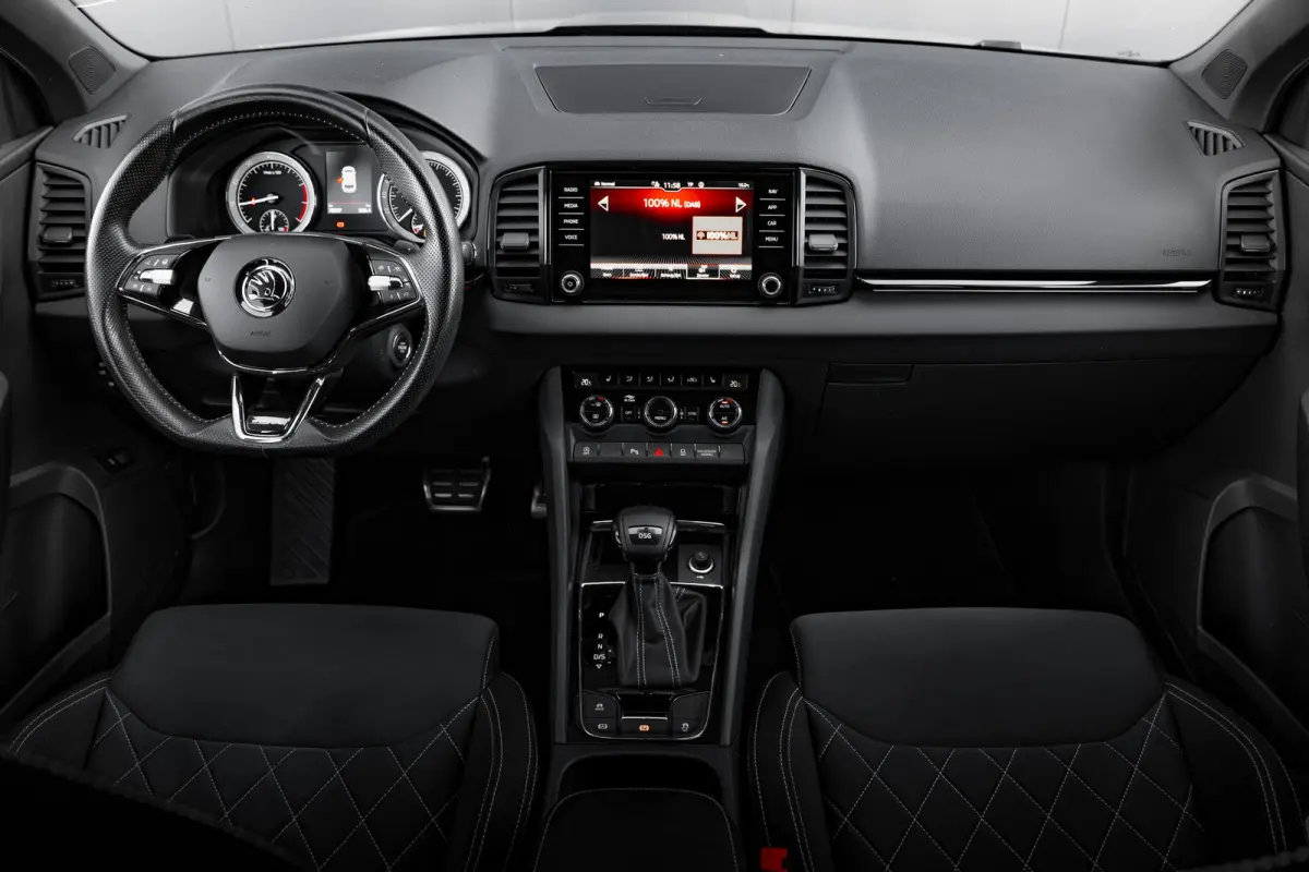 1.5 TSI 150pk 7-DSG Sportline Business | Trekhaak | Stoel- Stuurverwarming | Carplay | Cruise control
