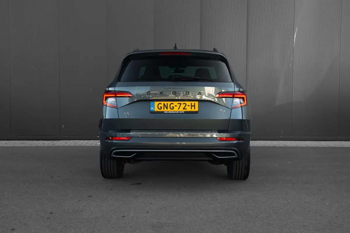 1.5 TSI 150pk 7-DSG Sportline Business | Trekhaak | Stoel- Stuurverwarming | Carplay | Cruise control