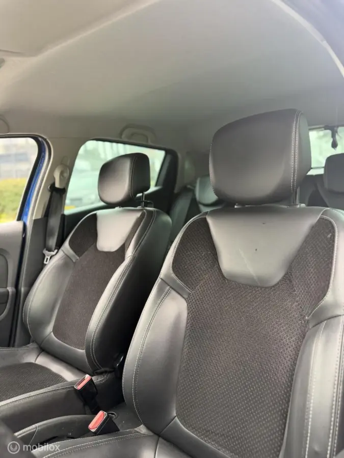 Clio TCe Bose LED CRUISE AIRCO KEYLESS