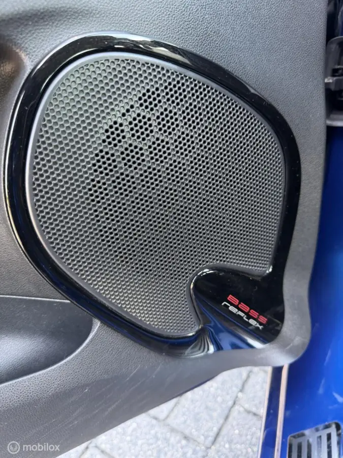Clio TCe Bose LED CRUISE AIRCO KEYLESS