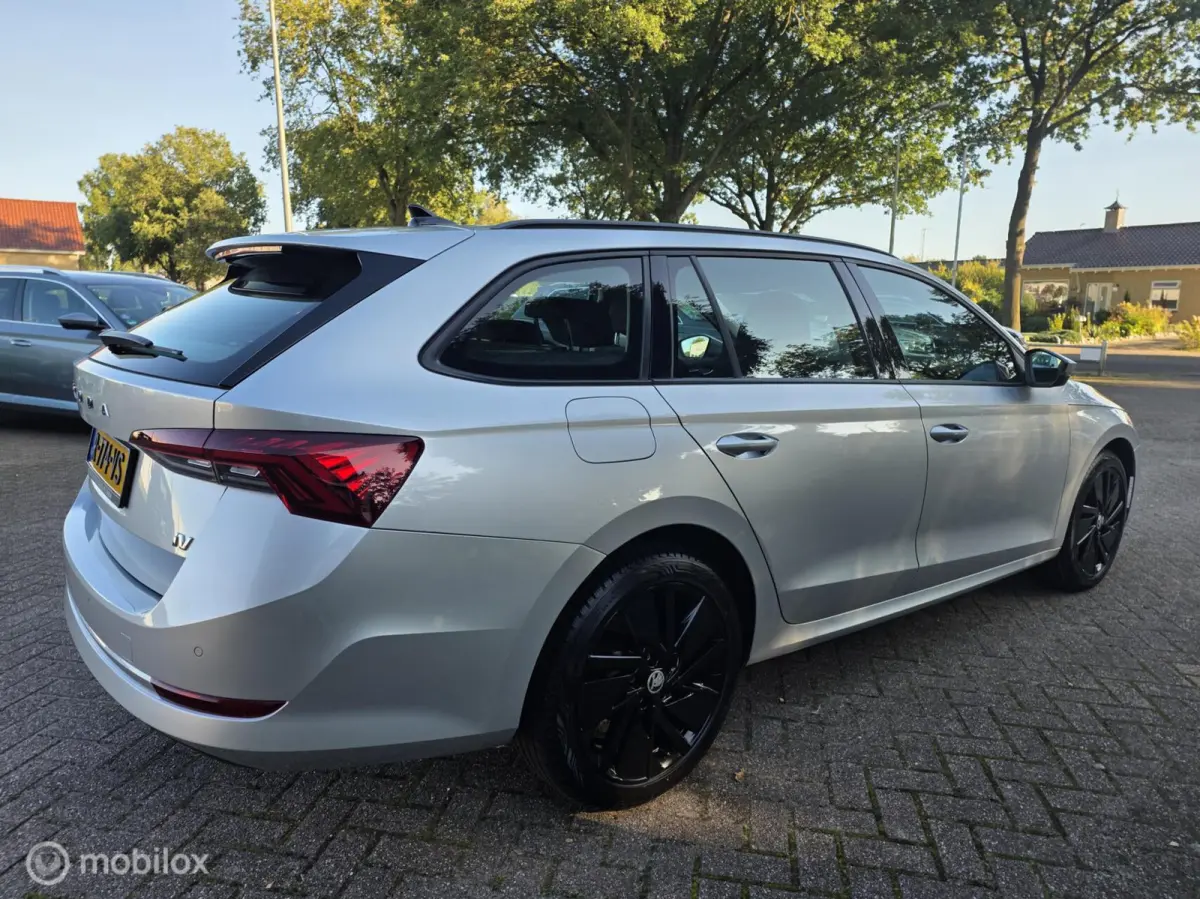 1.4 TSI iV PHEV Sportline /Navi/carplay.