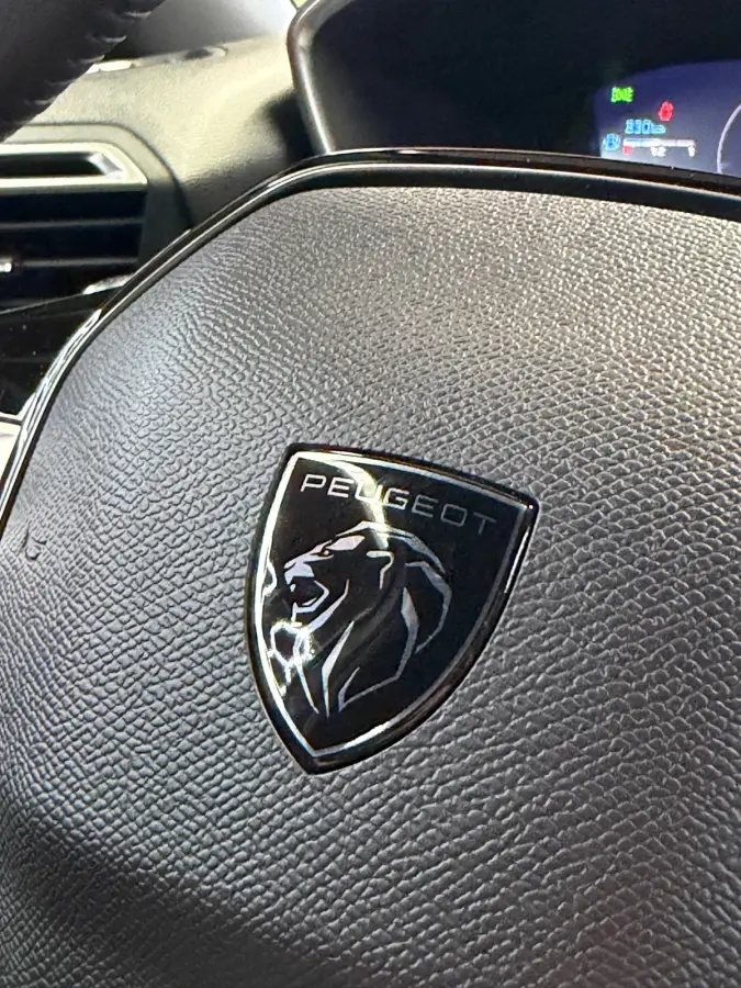1.2 PureTech 130 Allure CarPlay
