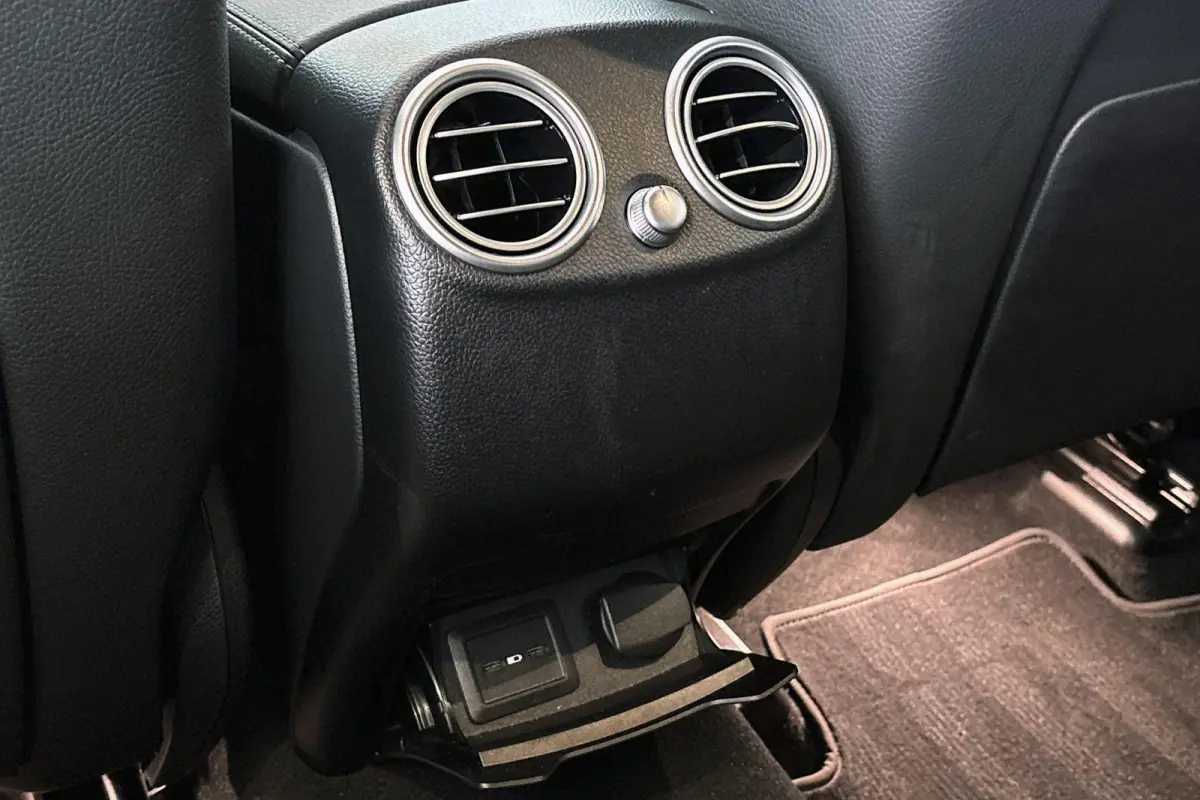 300e 4MATIC Premium Plus AMG Pano Burmester Luchtvering Treeplanken 20"