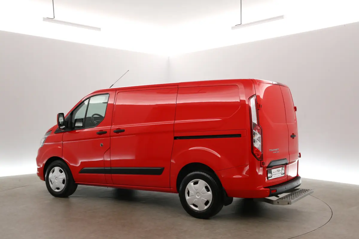 2.0 TDCI L1H1 | Automaat | Airco | Camera | Cruise | 2xSchuifdeur | 3 Zits | Carplay | Parkeersens.