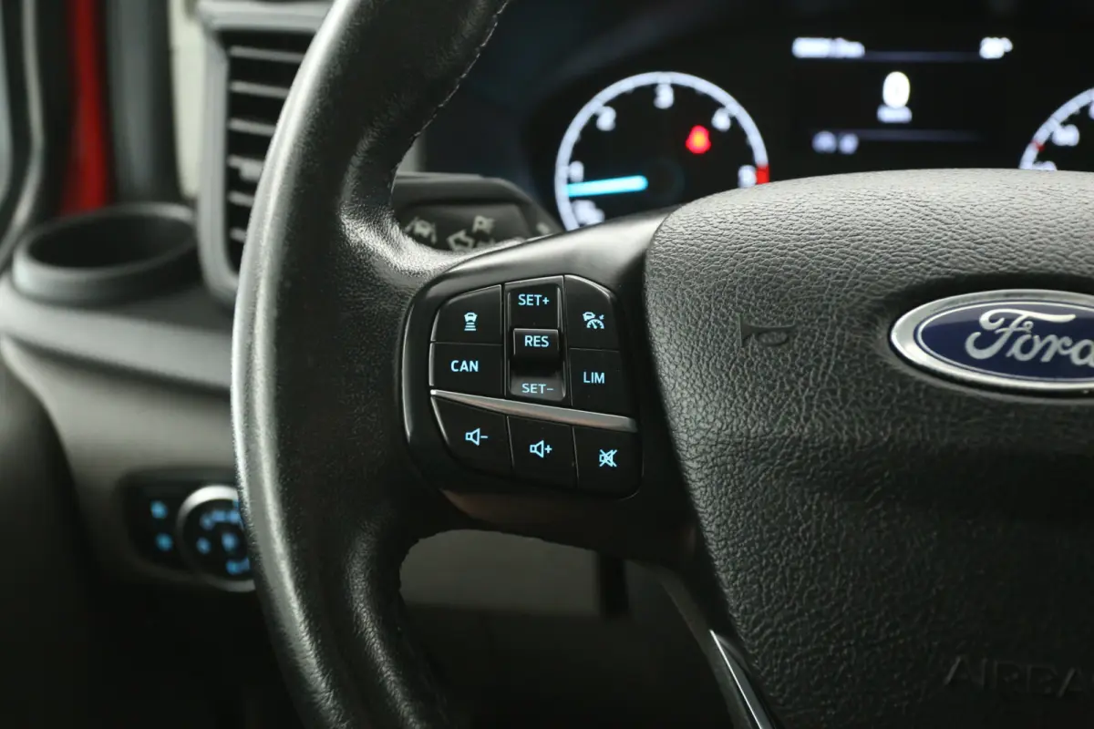 2.0 TDCI L1H1 | Automaat | Airco | Camera | Cruise | 2xSchuifdeur | 3 Zits | Carplay | Parkeersens.