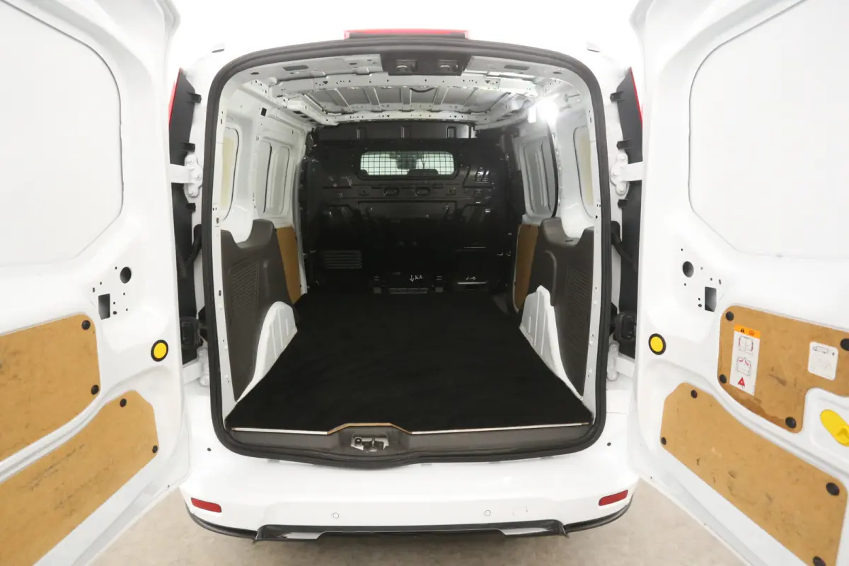 1.5 TDCI 120PK Sport | 3 Zits | Clima | Camera | Cruise | Bi-Xenon | Carplay | Navi | Parkeersens.