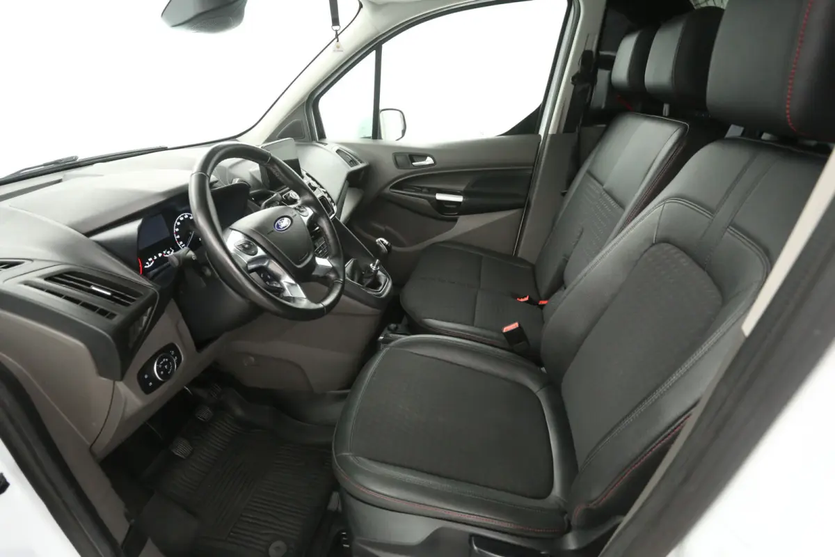1.5 TDCI 120PK Sport | 3 Zits | Clima | Camera | Cruise | Bi-Xenon | Carplay | Navi | Parkeersens.