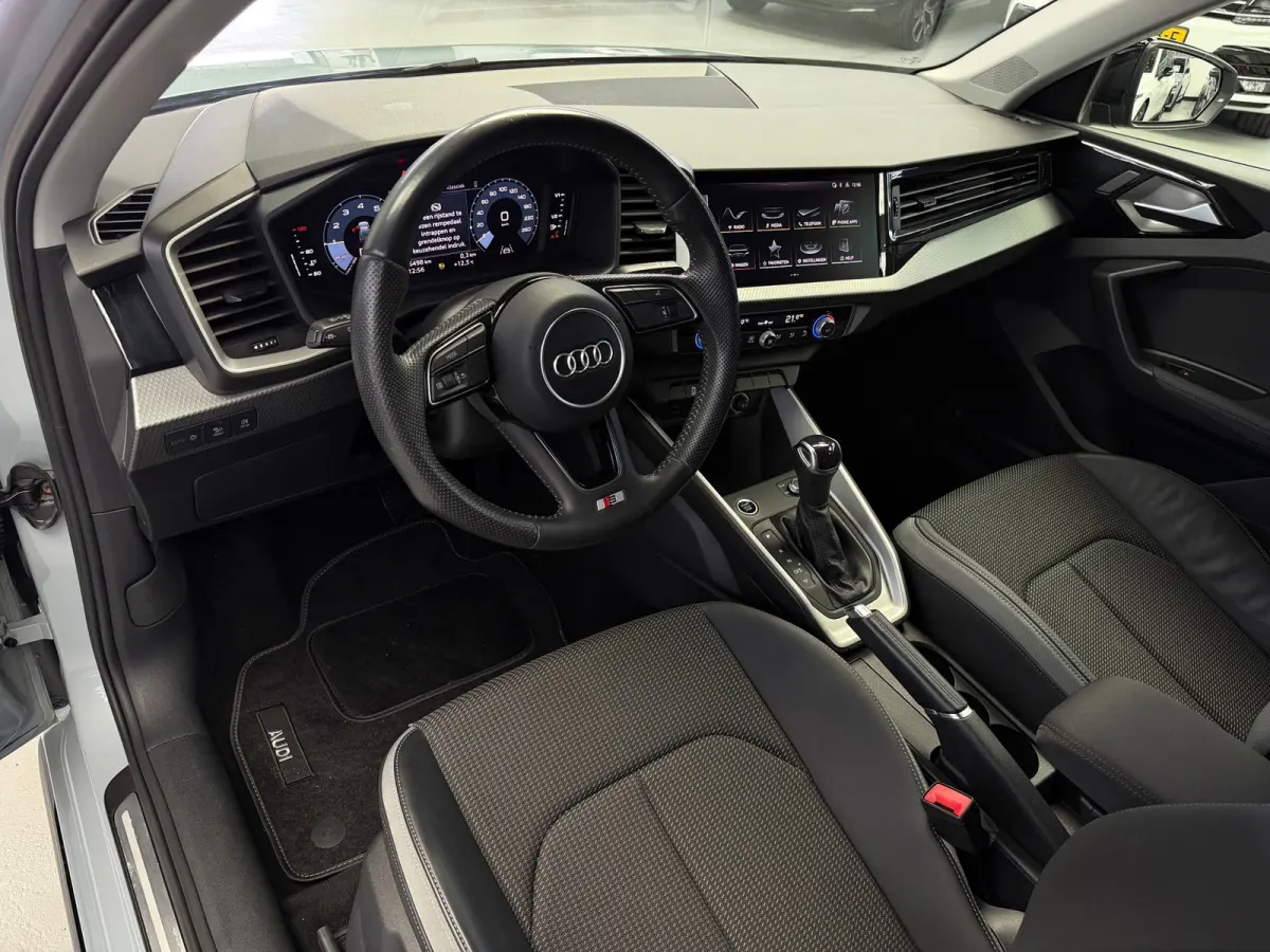 30 TFSI 2x S-Line CarPlay
