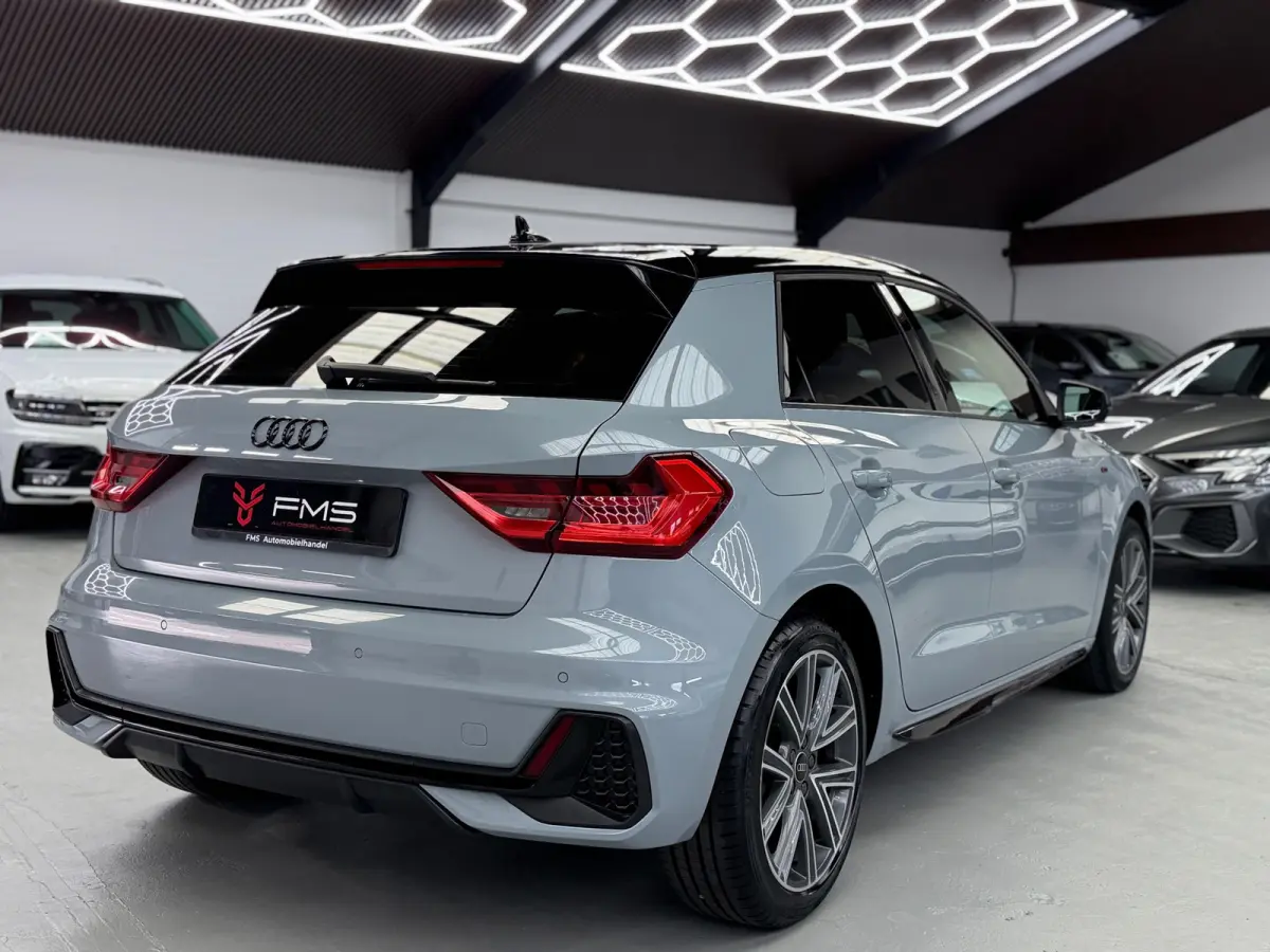 30 TFSI 2x S-Line CarPlay