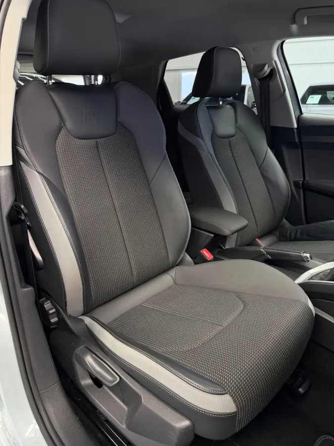 30 TFSI 2x S-Line CarPlay