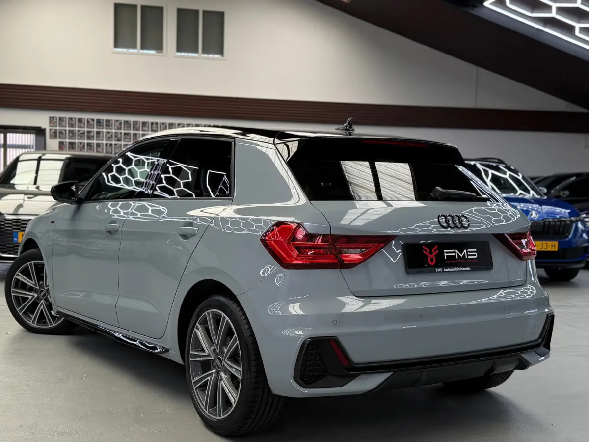 30 TFSI 2x S-Line CarPlay