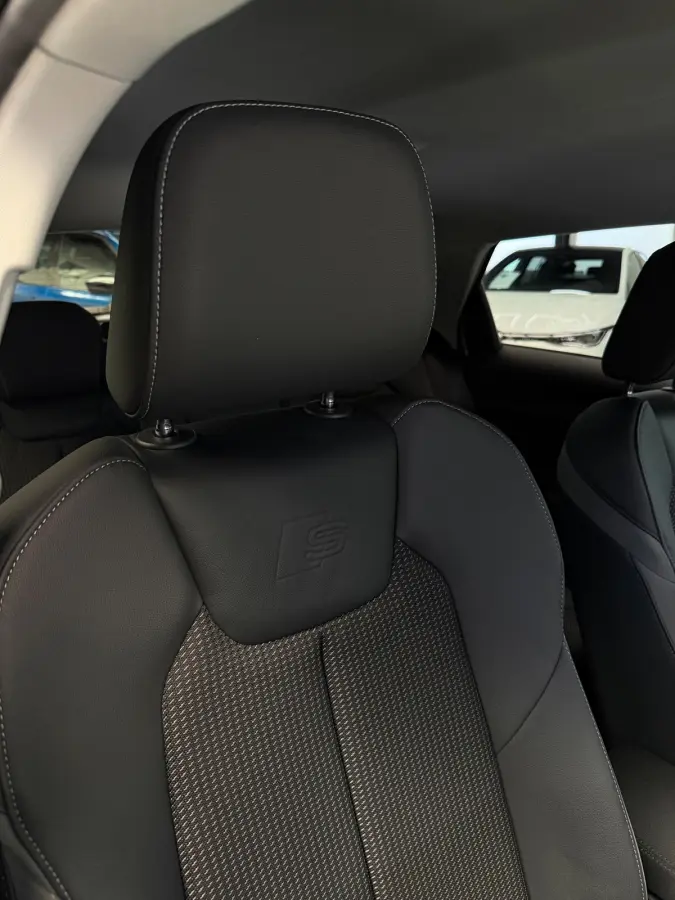 30 TFSI 2x S-Line CarPlay